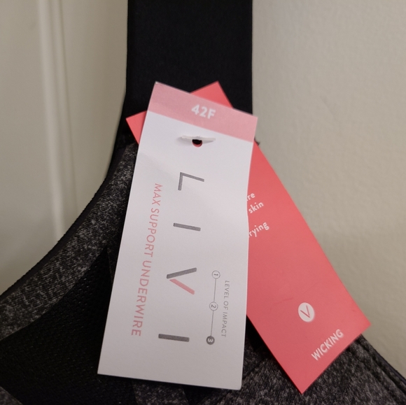 Livi Max Support Wicking Workout Bra - Picture 5 of 7